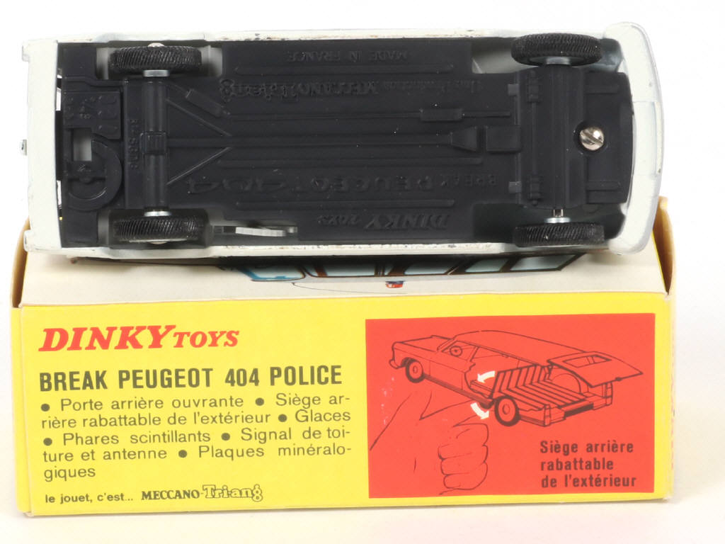 Lot 255 - DINKY TOYS (FRANCE) (1)