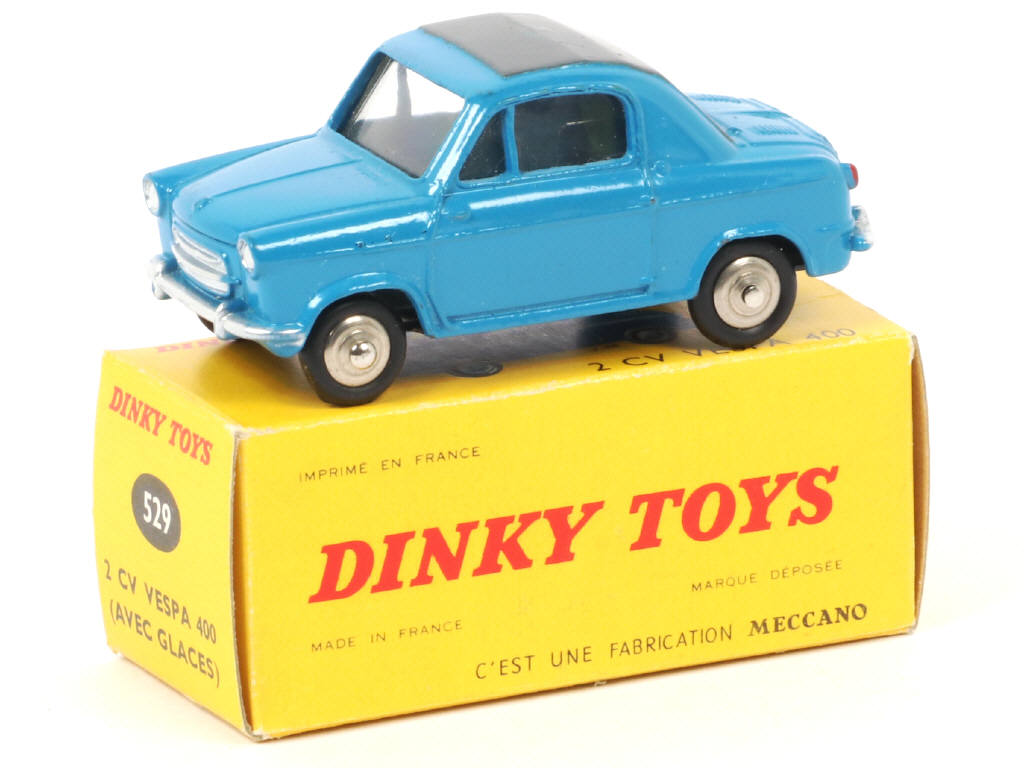 Lot 200 - DINKY TOYS (FRANCE) (1)