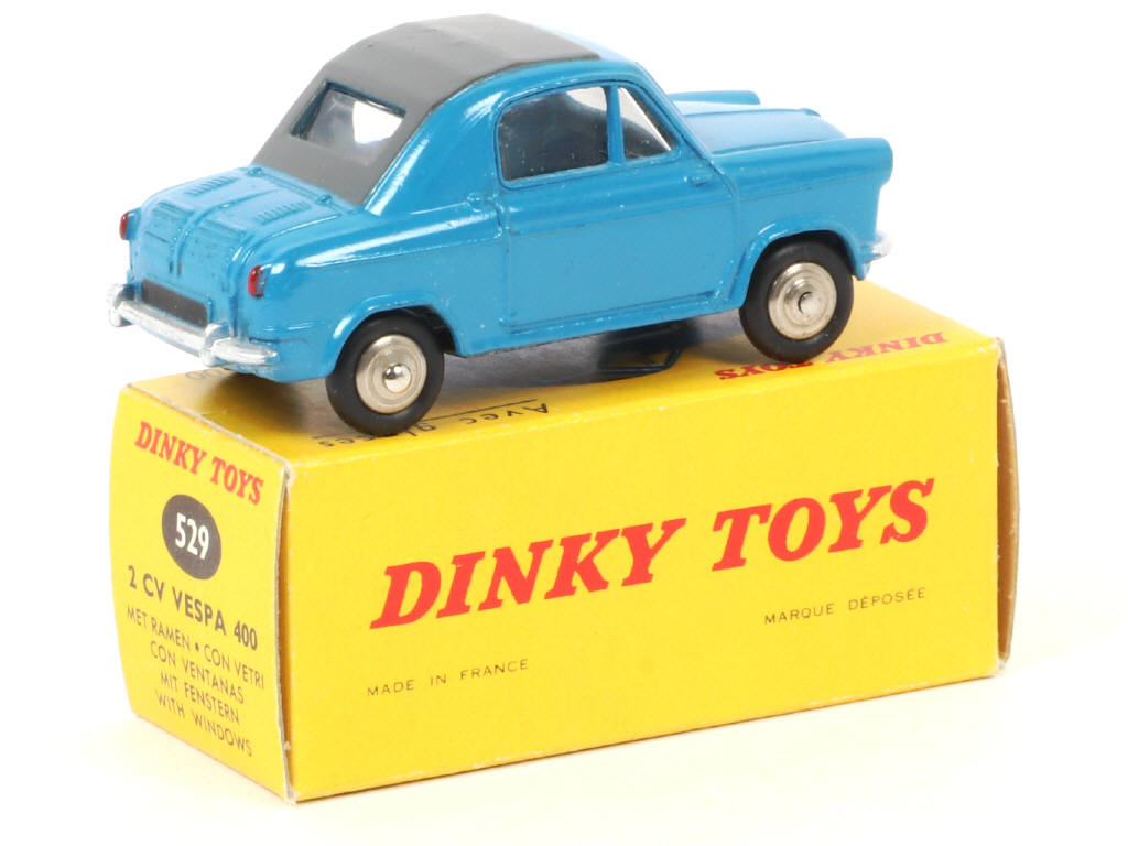 Lot 200 - DINKY TOYS (FRANCE) (1)