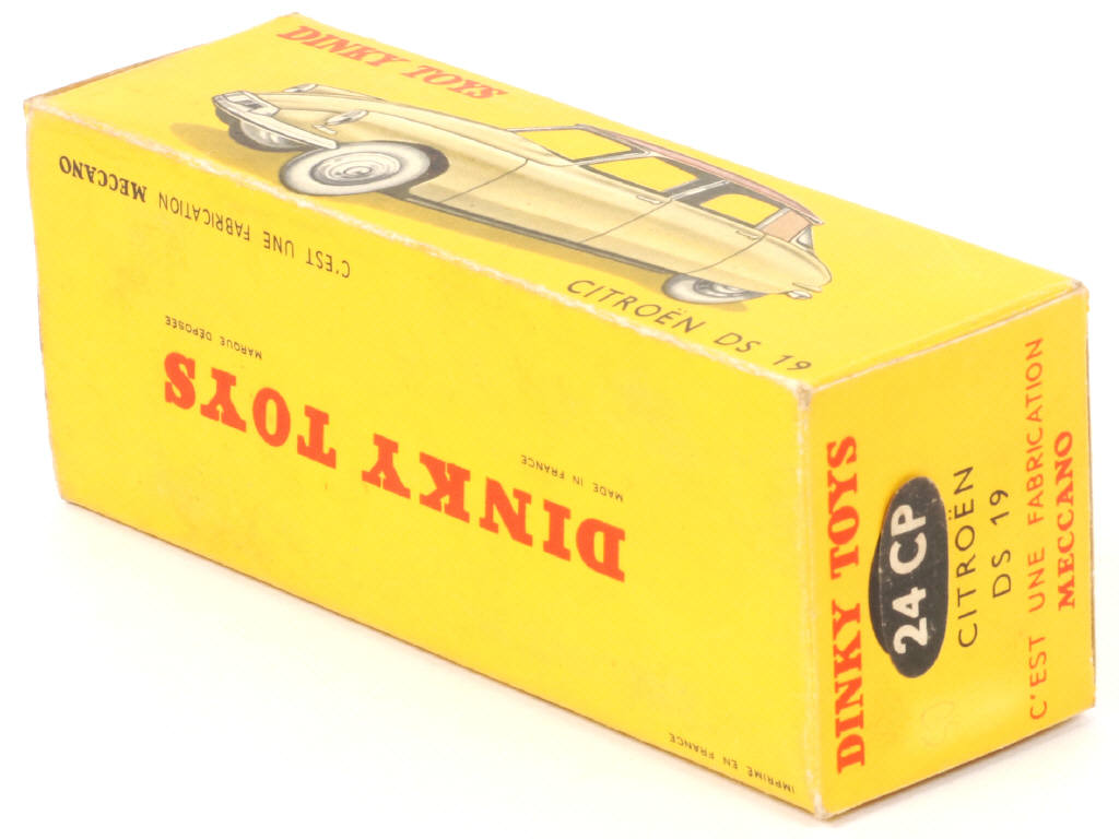 Lot 139 - DINKY TOYS (FRANCE) (1)