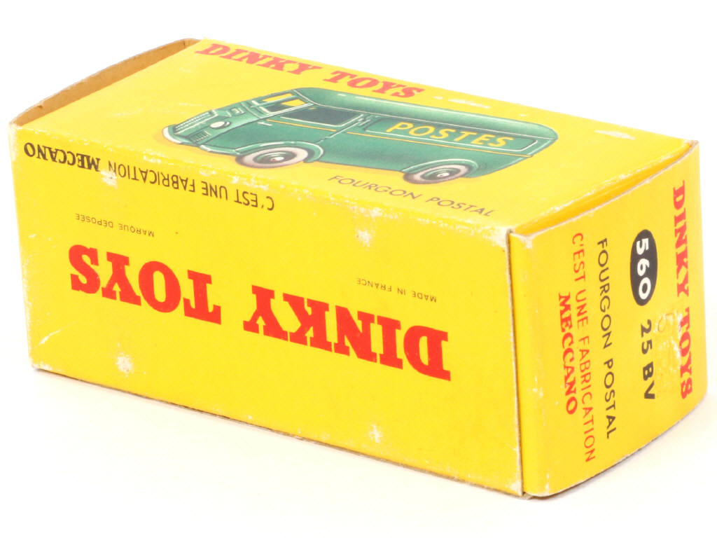 Lot 142 - DINKY TOYS (FRANCE) (1)