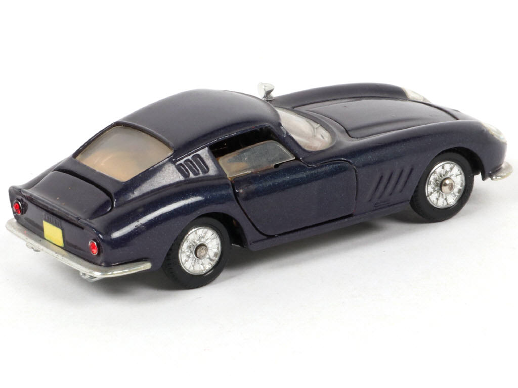 Lot 167 - DINKY TOYS (FRANCE) (1)