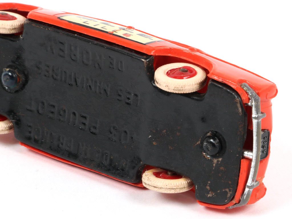 Lot 122 - NOREV (FRANCE) (1)