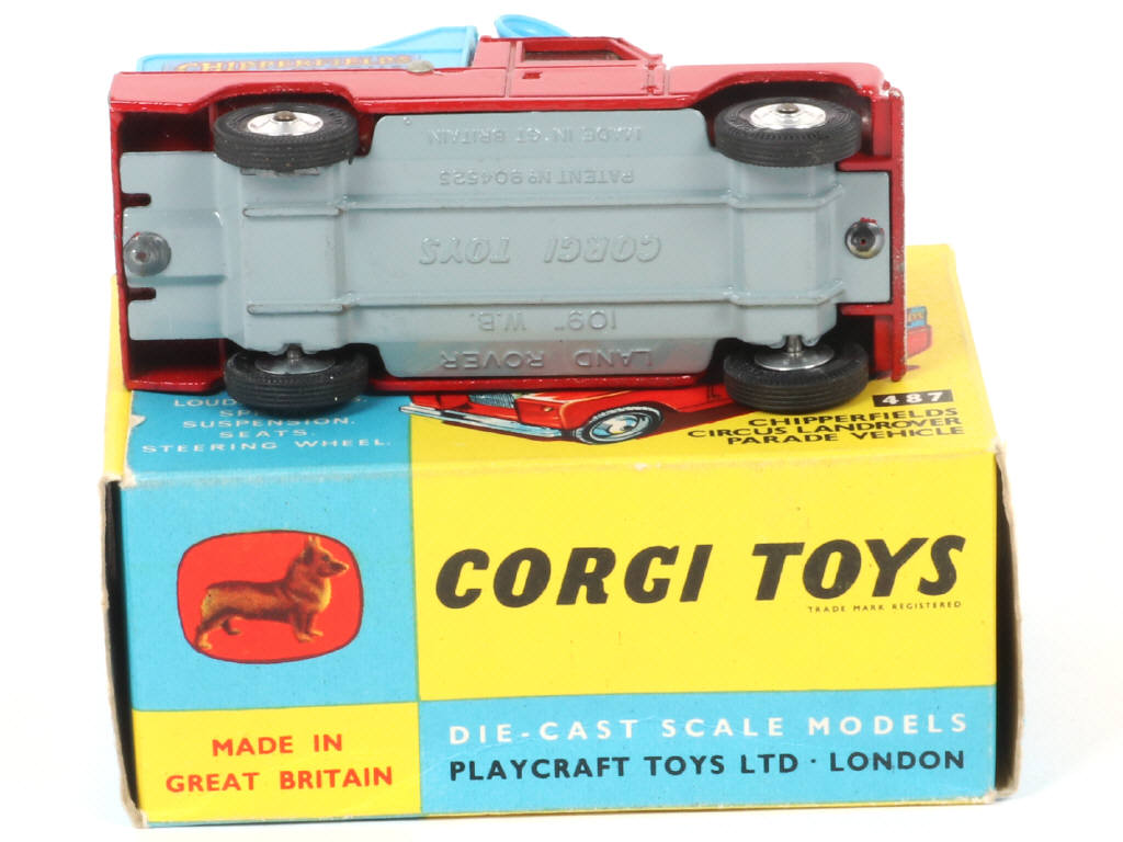 Lot 87 - CORGI TOYS (GB) (1)