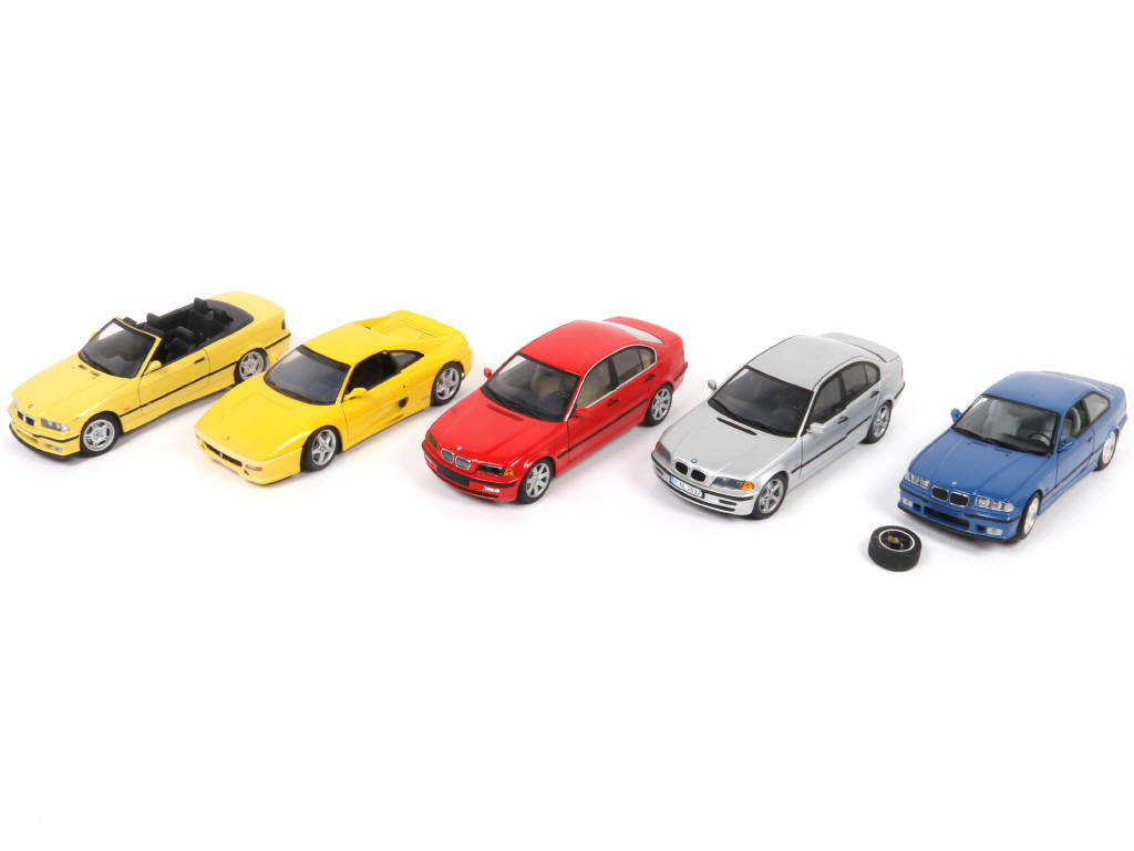 Lot 63 - UT MODELS (ALLEMAGNE) (5)