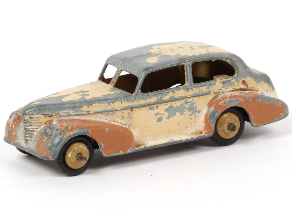 Lot 27 - DINKY TOYS (GB) (1)