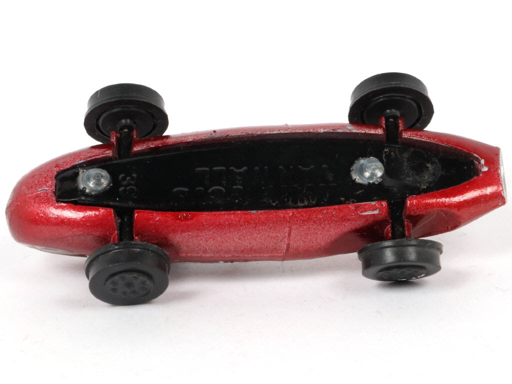 Lot 9 - NICKYTOYS (INDE) (1)