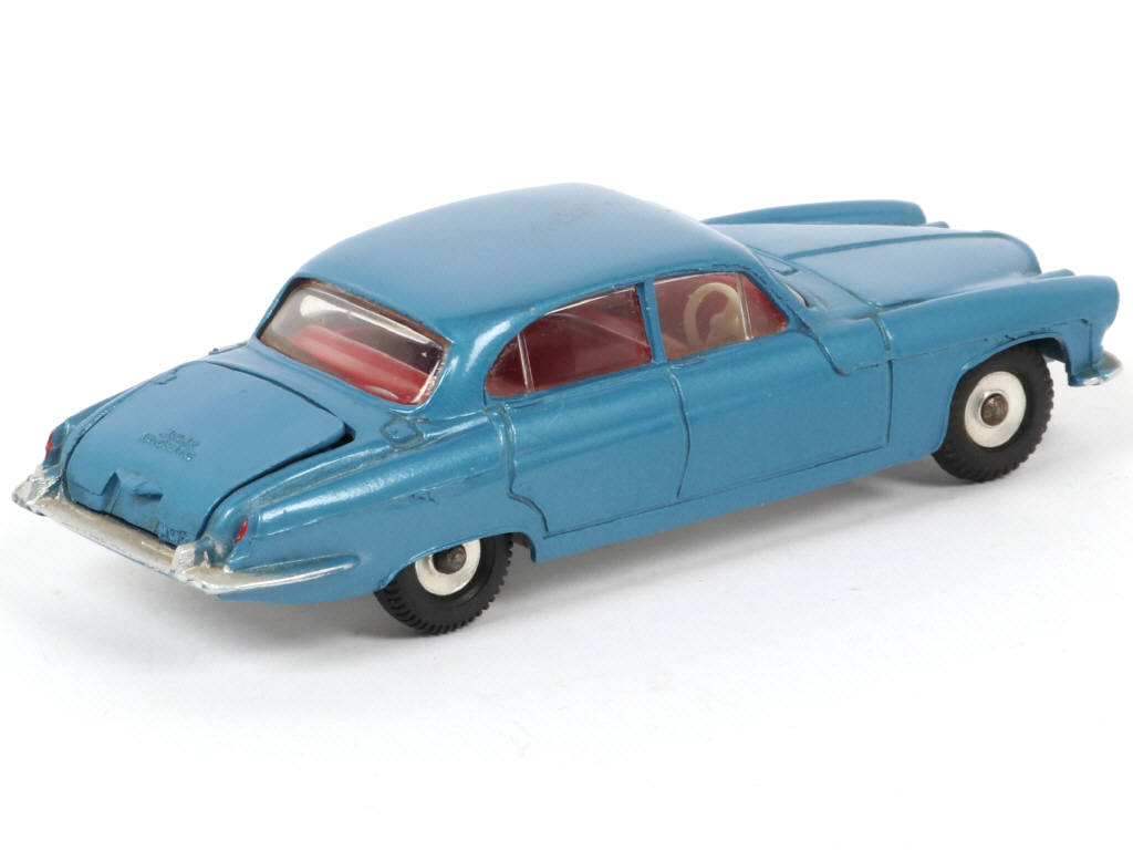Lot 32 - DINKY TOYS (GB) (1)