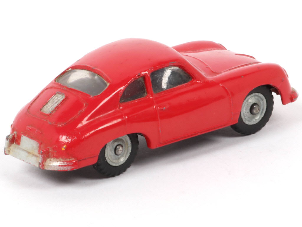 Lot 43 - DINKY TOYS (GB) (1)