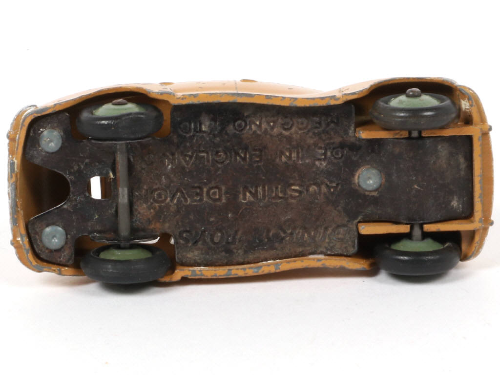 Lot 36 - DINKY TOYS (GB) (1)