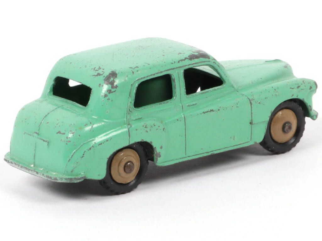 Lot 63 - DINKY TOYS (GB) (1)