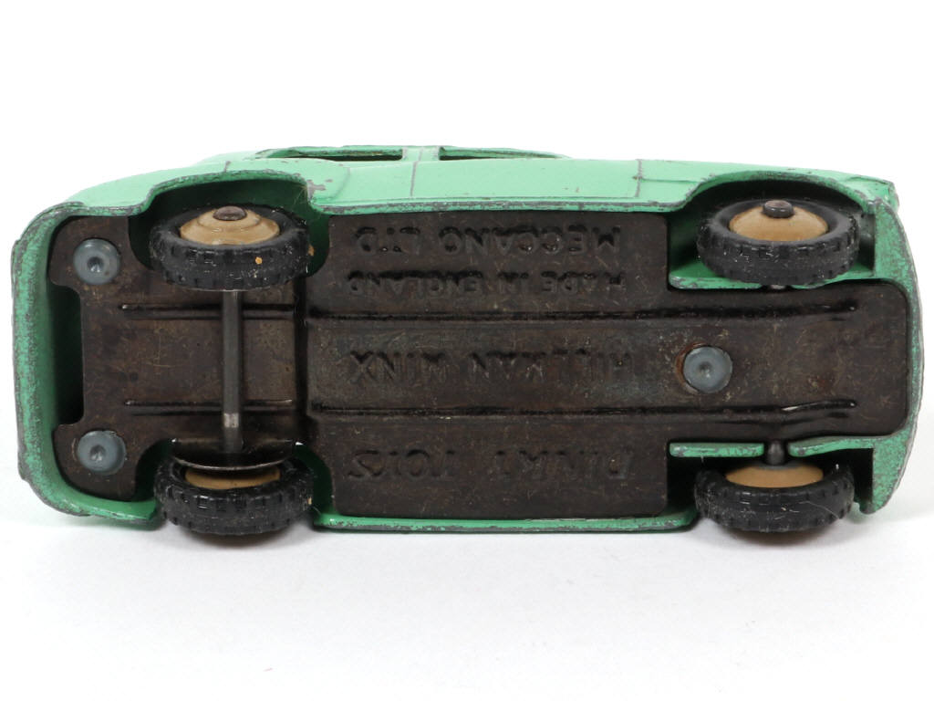 Lot 63 - DINKY TOYS (GB) (1)