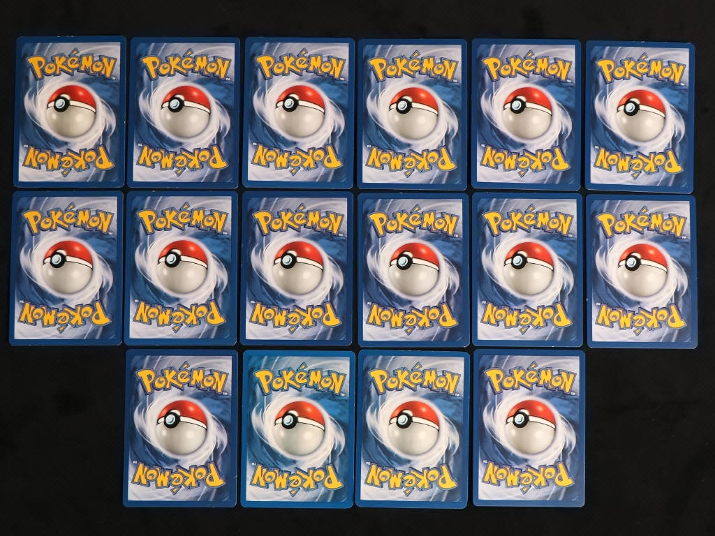 Lot 107 - POKEMON COMPANY (FRANCE) (16)