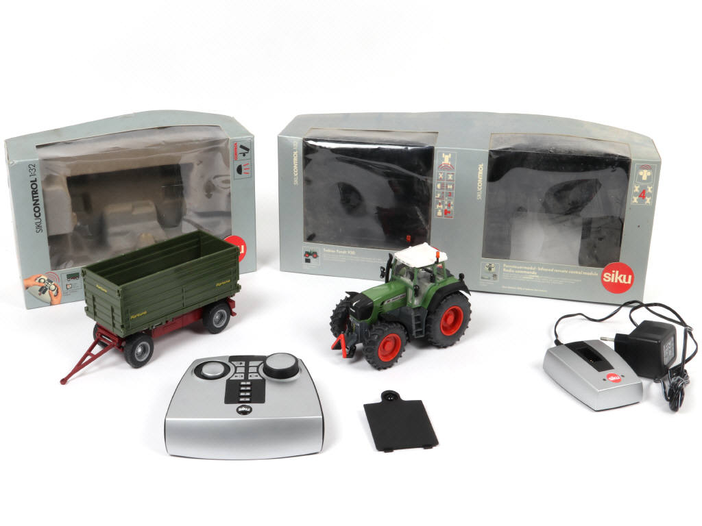 Lot 103 - SIKU (ALLEMAGNE) (2)