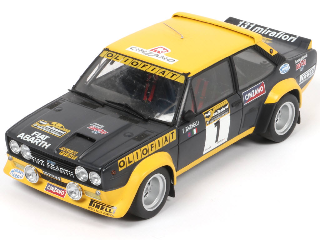 Lot 46 - KYOSHO (JAPON) (1)
