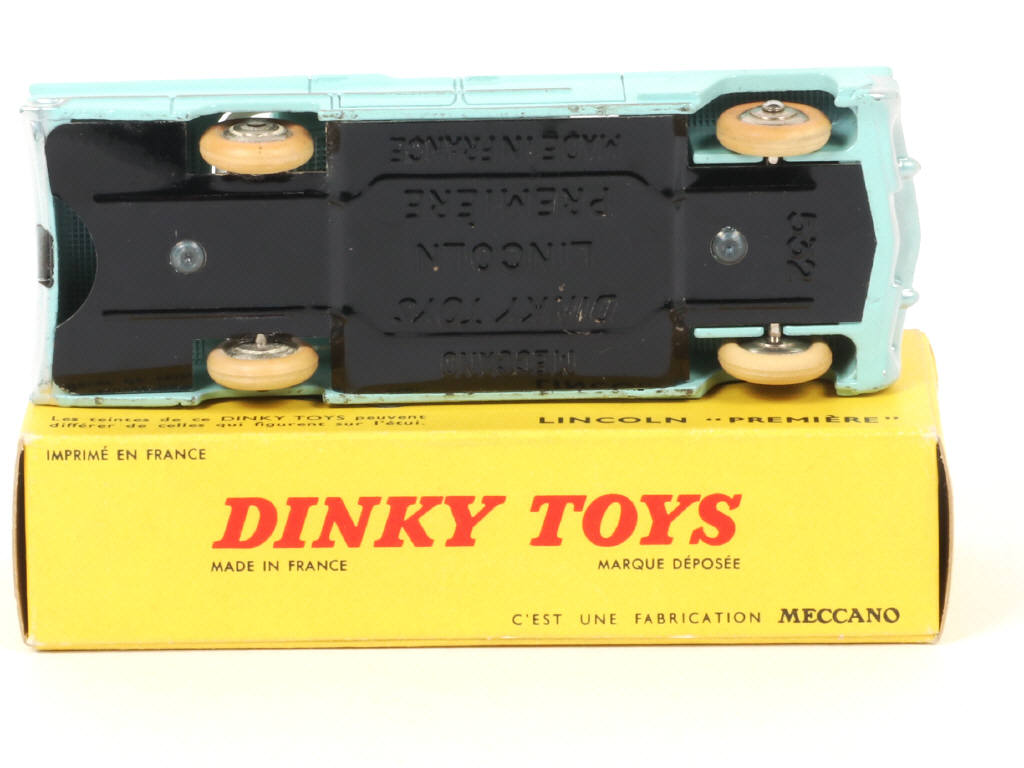 Lot 173 - DINKY TOYS (FRANCE) (1)