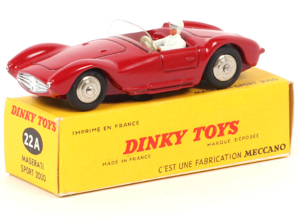 Lot 153 - DINKY TOYS (FRANCE) (1)