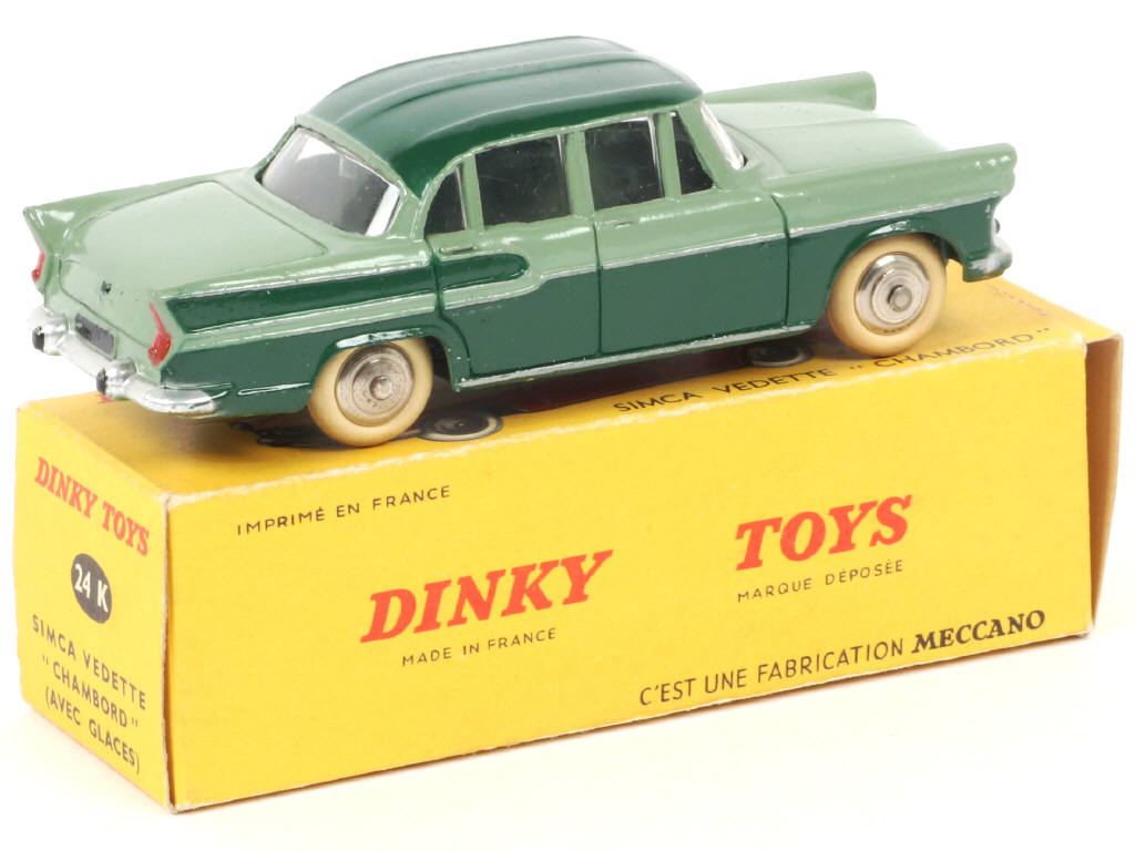 Lot 155 - DINKY TOYS (FRANCE) (1)