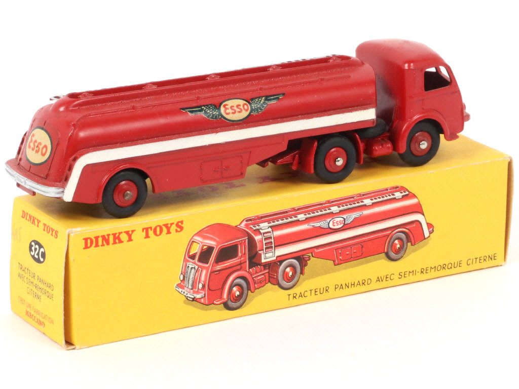 Lot 203 - DINKY TOYS (FRANCE) (1)