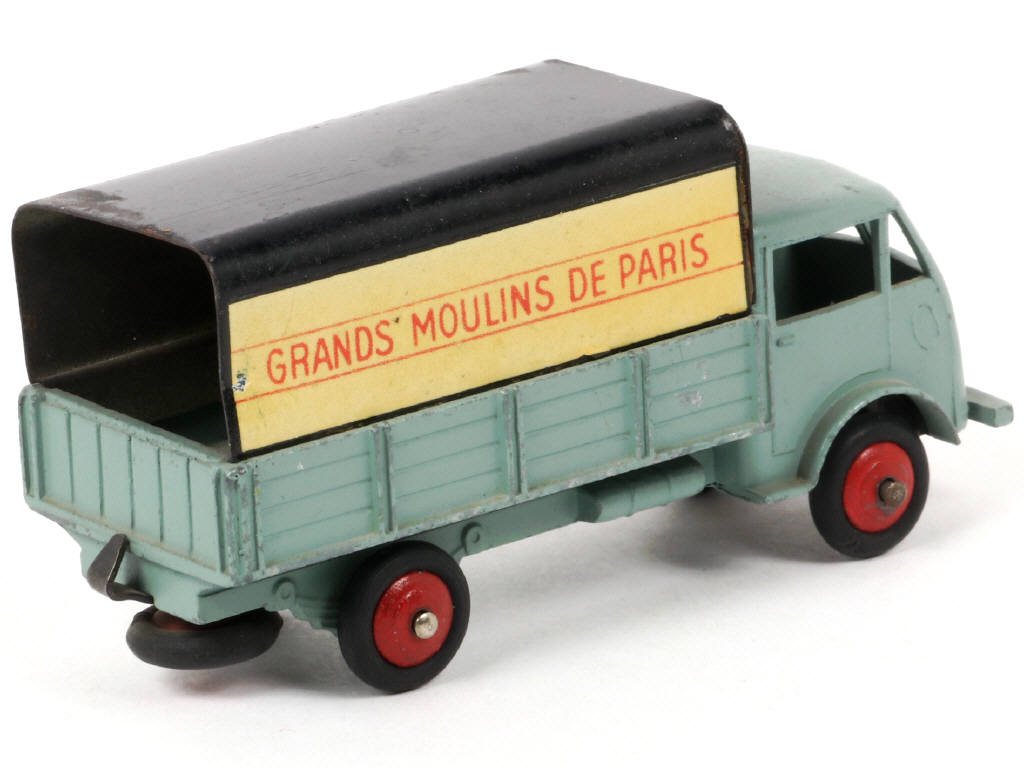 Lot 190 - DINKY TOYS (FRANCE) (1)