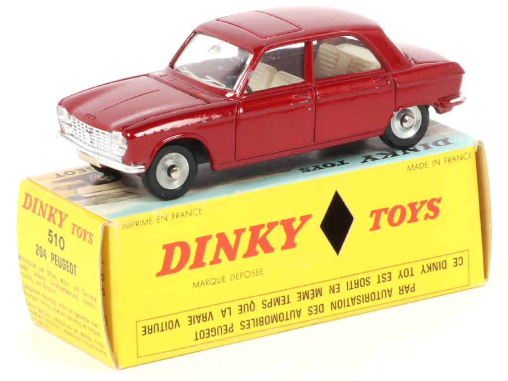 Lot 169 - DINKY TOYS (FRANCE) (1)