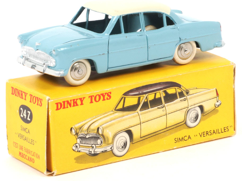 Lot 159 - DINKY TOYS (FRANCE) (1)