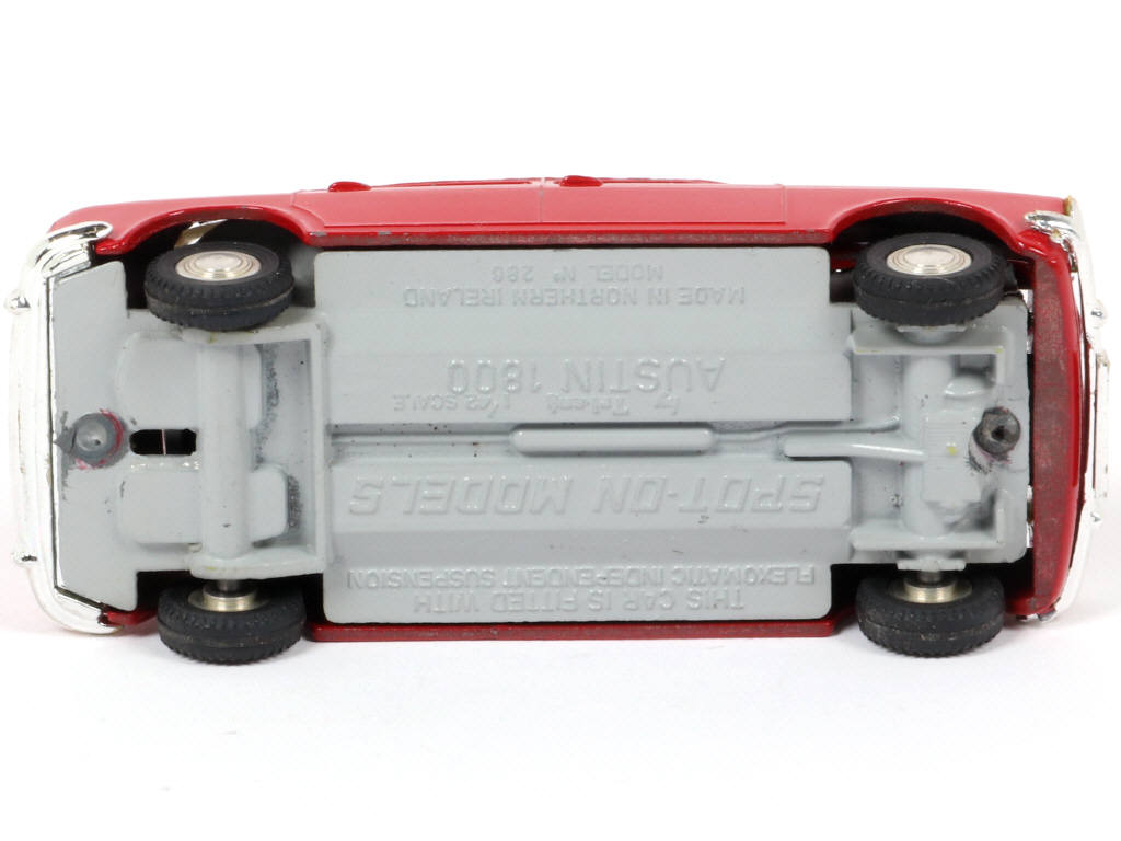 Lot 37 - SPOT-ON (GB) (1)