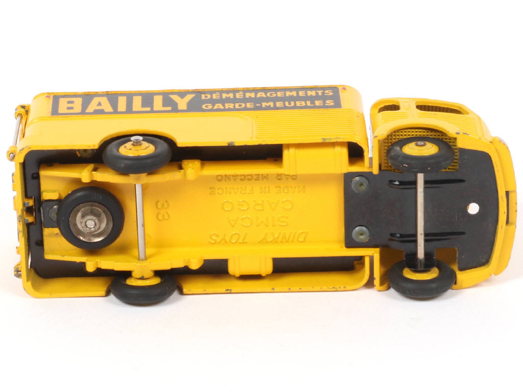 Lot 200 - DINKY TOYS (FRANCE) (1)