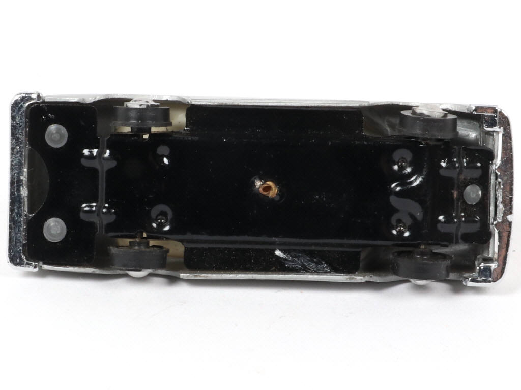 Lot 101 - NICKYTOYS (INDE) (1)