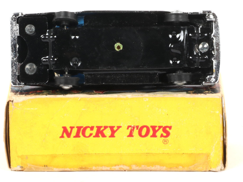 Lot 100 - NICKYTOYS (INDE) (1)