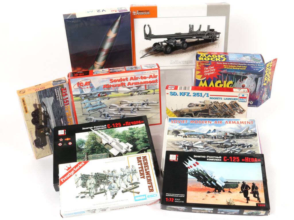 Lot 20 - DIVERS (10)