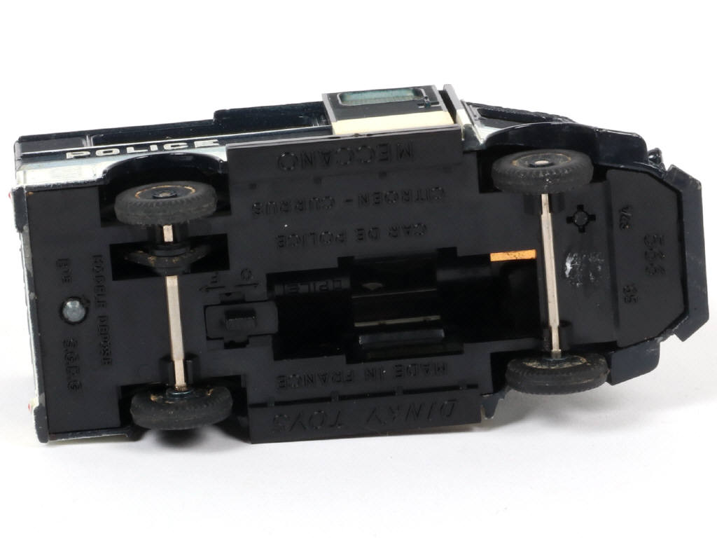 Lot 161 - DINKY TOYS (FRANCE) (1)