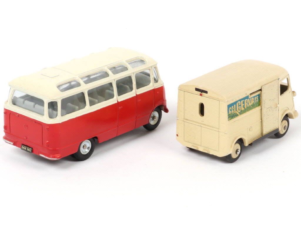 Lot 190 - DINKY TOYS (FRANCE) (2)