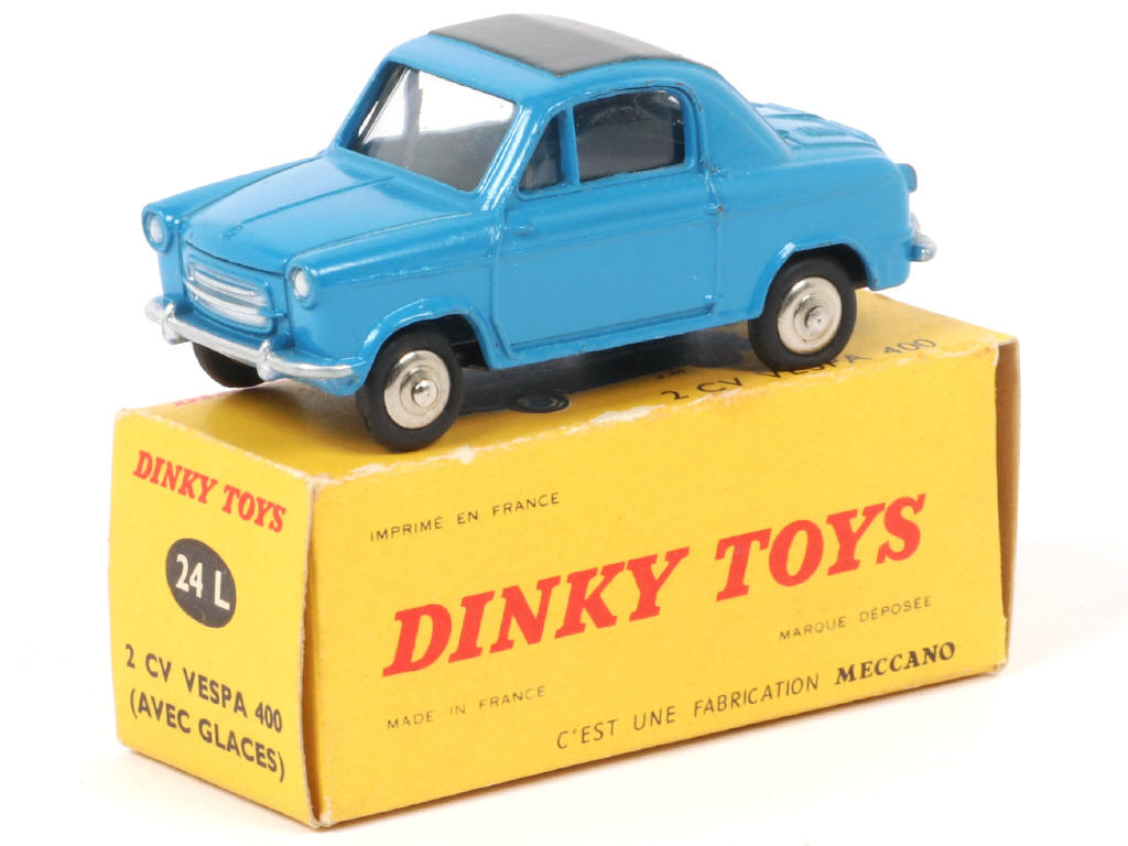 Lot 163 - DINKY TOYS (FRANCE) (1)