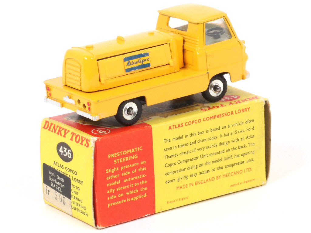 Lot 92 - DINKY TOYS (GB) (1)