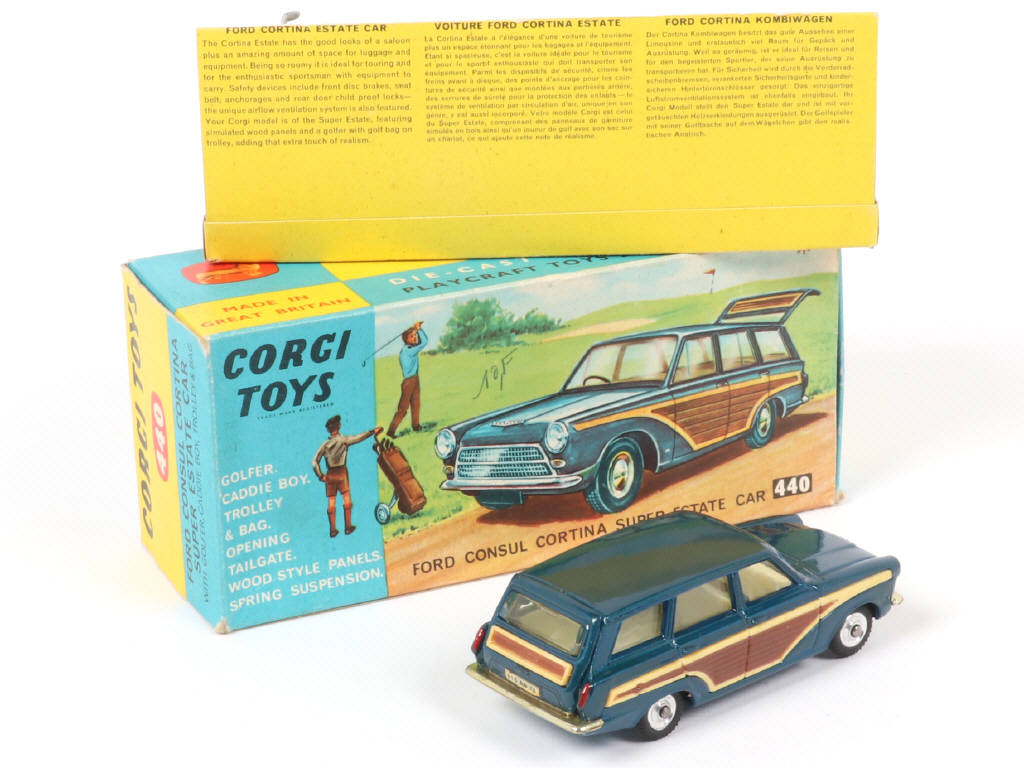 Lot 27 - CORGI TOYS (GB) (1)