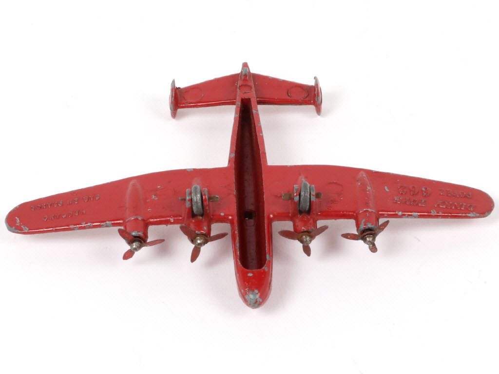 Lot 30 - DINKY TOYS (FRANCE) (1)