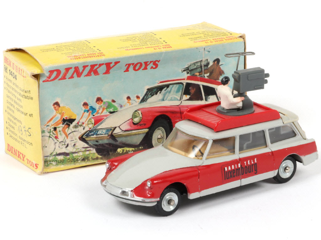 Lot 48 - DINKY TOYS (FRANCE) (1)