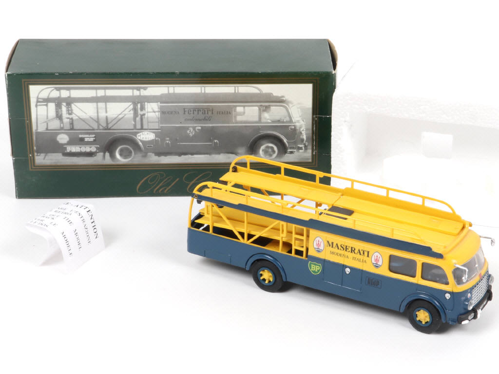 Lot 29 - OLD CARS (ITALIE) (1)