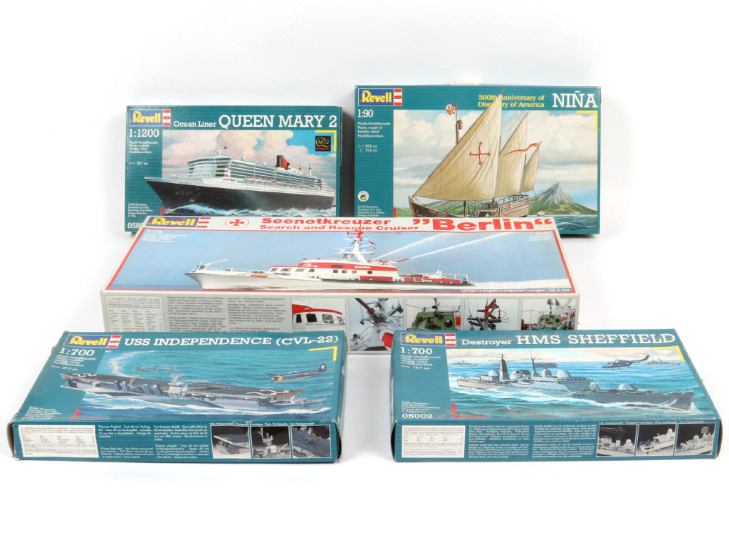 Lot 32 - REVELL (ALLEMAGNE) (5)