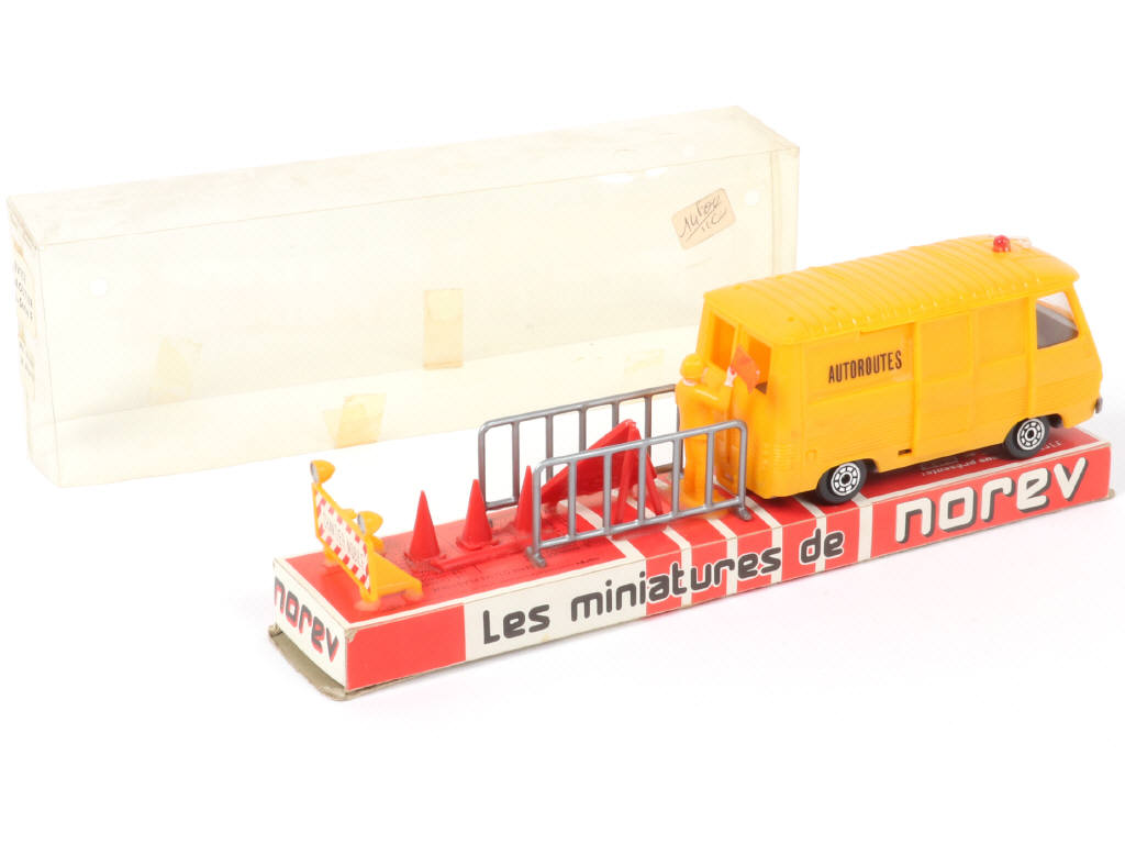 Lot 140 - NOREV (FRANCE) (1)