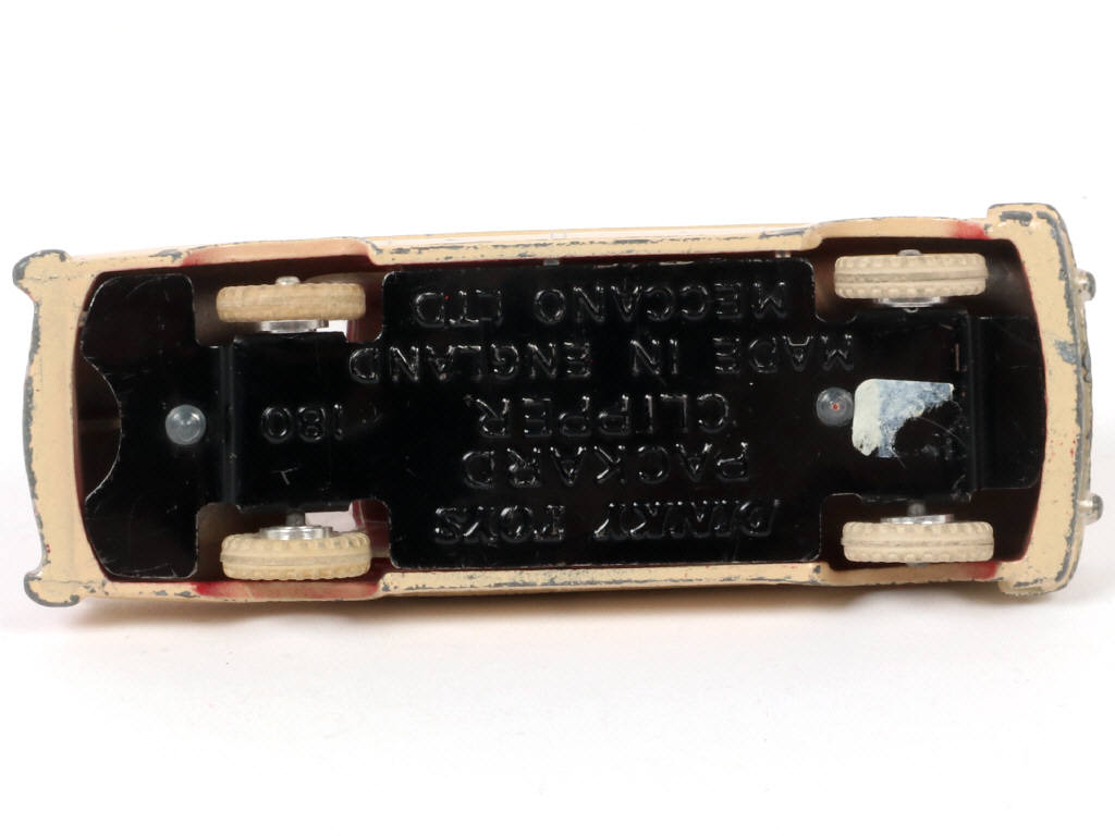 Lot 170 - DINKY TOYS (GB) (1)