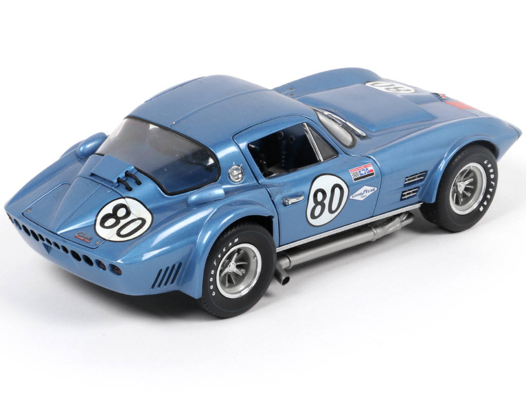 Lot 52 - EXOTO (USA) (1)