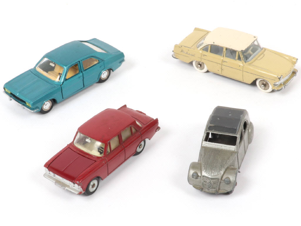 Lot 244 - DINKY TOYS (FRANCE) (4)