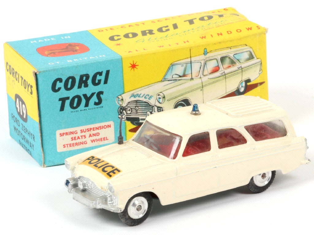 Lot 88 - CORGI TOYS (GB) (1)