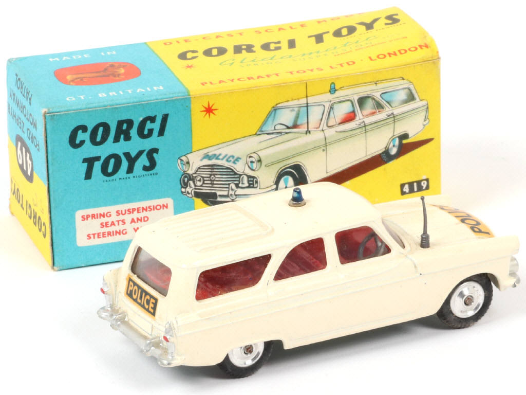 Lot 88 - CORGI TOYS (GB) (1)