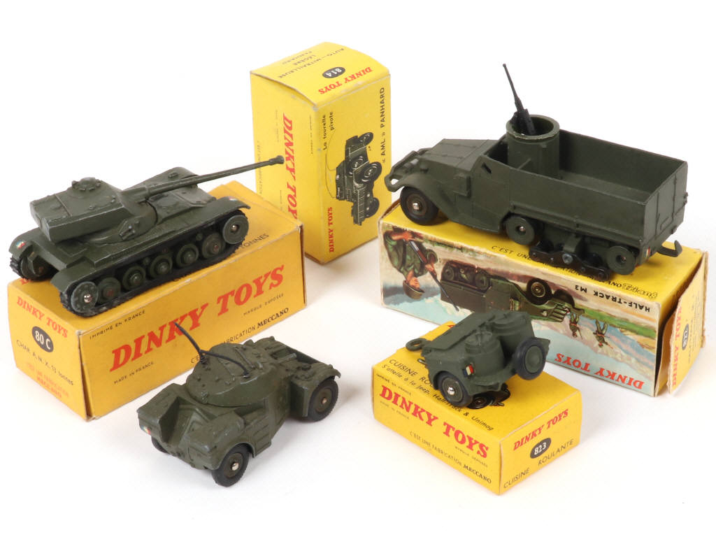 Lot 255 - DINKY TOYS (FRANCE) (4)