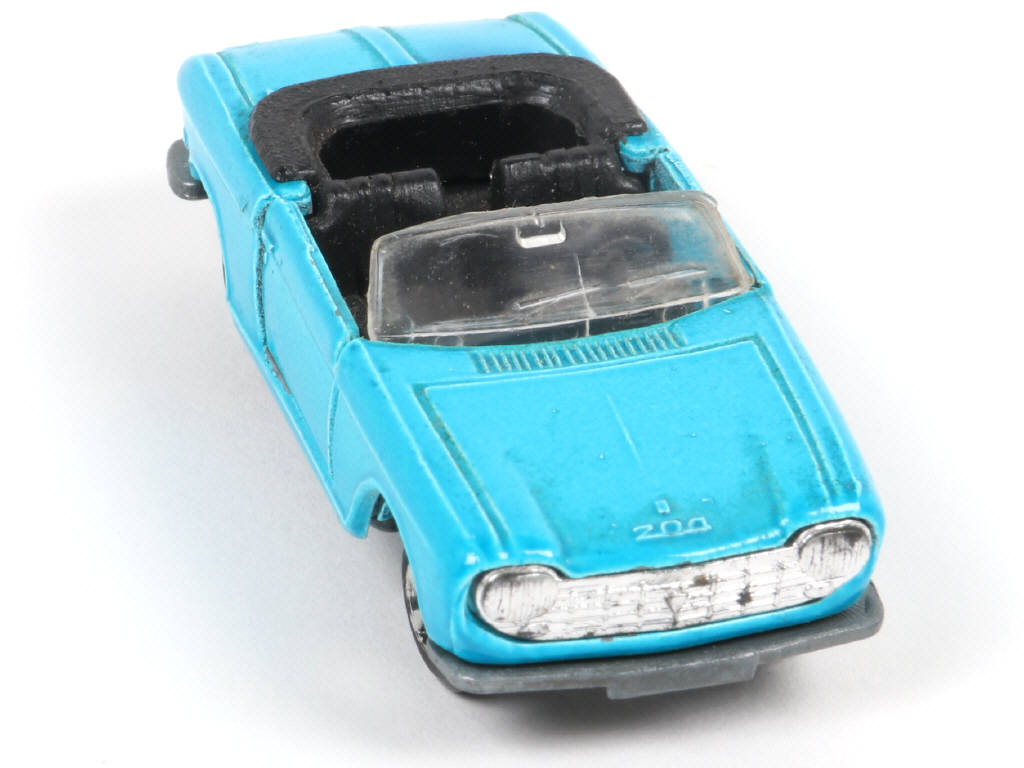 Lot 41 - MAJORETTE (FRANCE) (3)