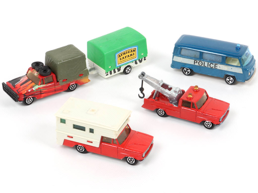Lot 52 - MAJORETTE (FRANCE) (4)