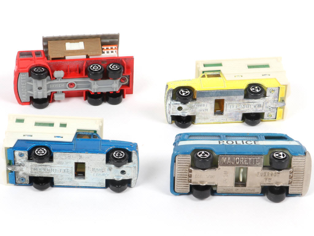 Lot 50 - MAJORETTE (FRANCE) (4)